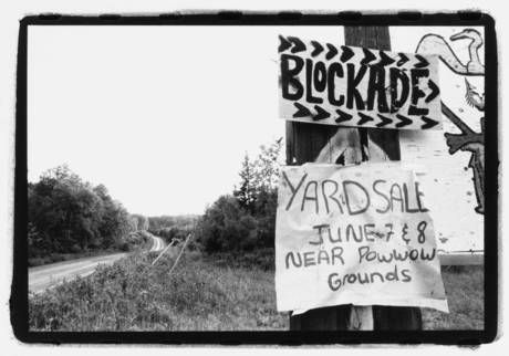 Grassy Narrows blockade, Ontario. Phtographer Jon Schledewitz